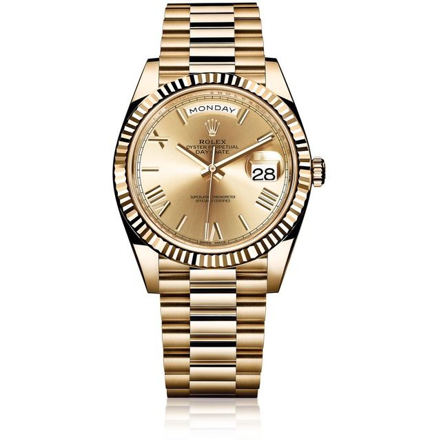 Front of Rolex 40mm yellow gold watch