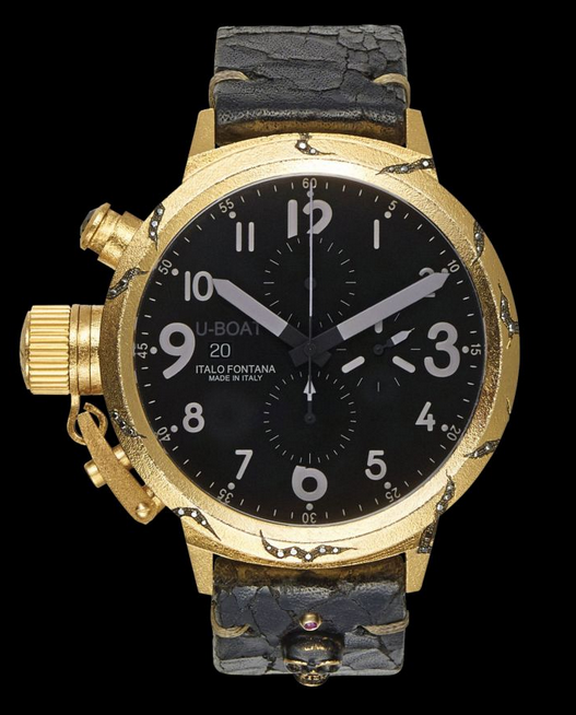 Front of U-Boat Opere Uniche Hera yellow gold watch